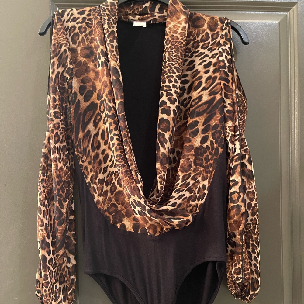 Leopard print & black body suit